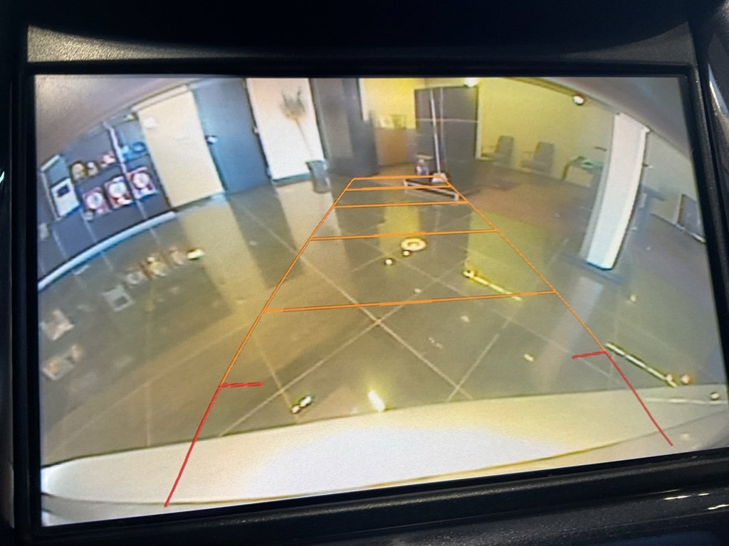 Used 2016 Chevrolet Impala LT w/ Convenience Package image 16