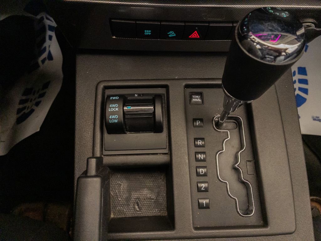 Used 2009 Jeep Liberty Sport w/ Popular Equipment Group image 16