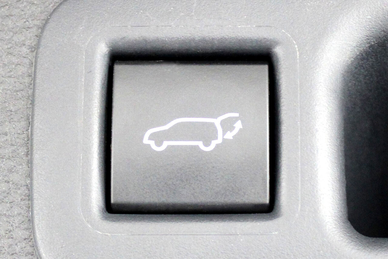 Used 2021 Toyota Highlander XLE image 75