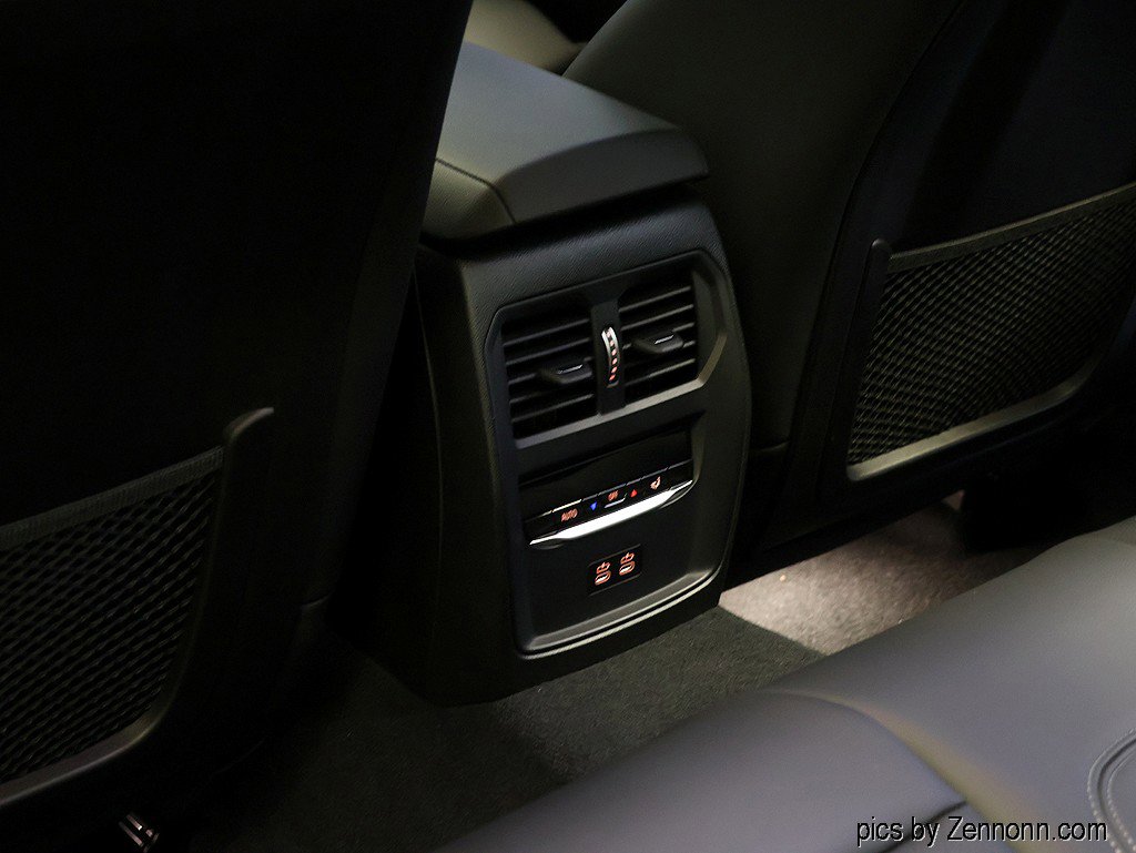 Certified 2022 BMW 330i xDrive Sedan w/ Premium Package 2 image 14