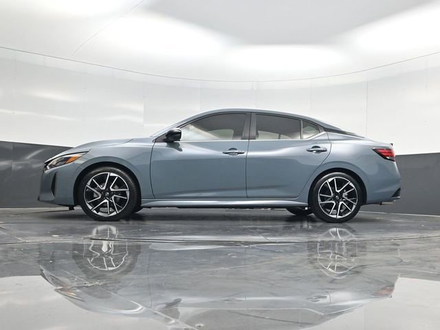 Used 2024 Nissan Sentra SR w/ SR Premium Package image 53