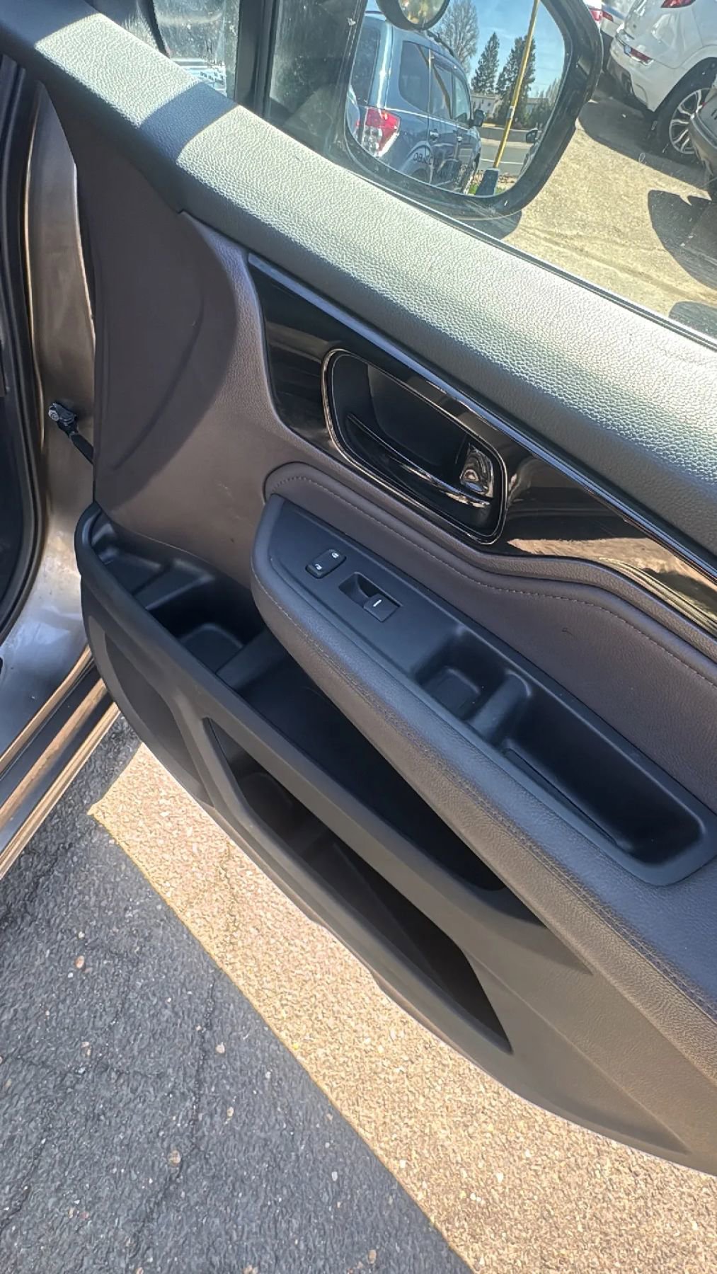 Used 2018 Honda Odyssey Elite image 24