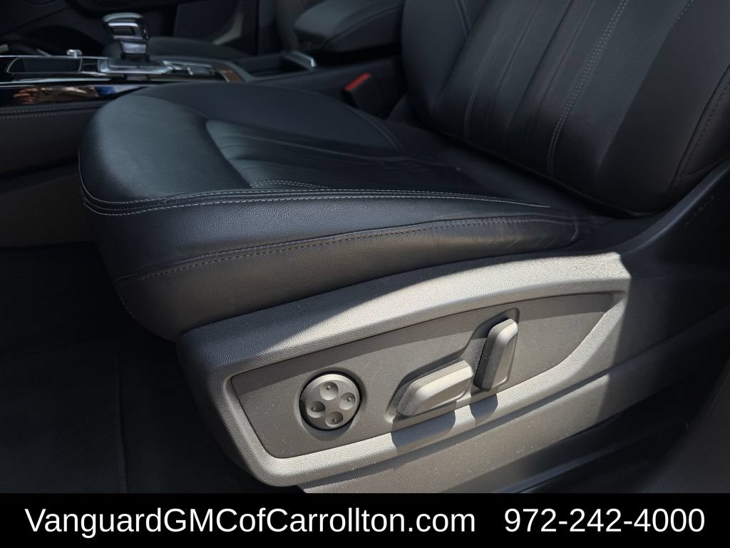 Used 2022 Audi Q5 2.0T Premium Plus w/ Premium Plus Package AWD/4WD image 32