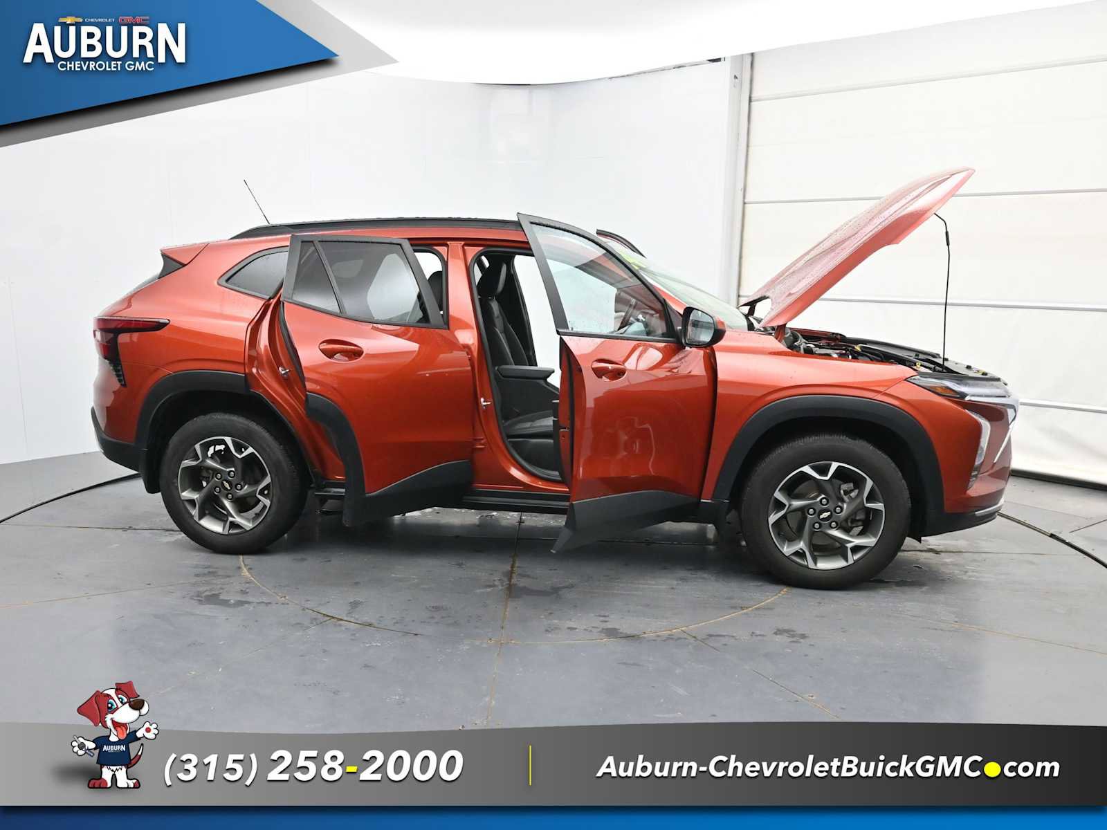 Used 2024 Chevrolet Trax LT w/ Driver Confidence Package FWD image 41