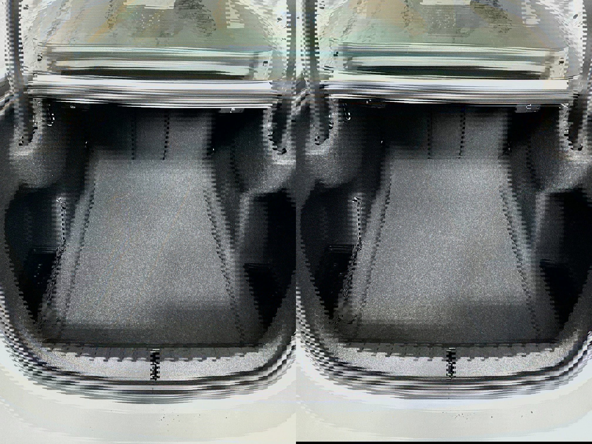 Used 2024 BMW M4 Competition w/ M Carbon Exterior Package image 24