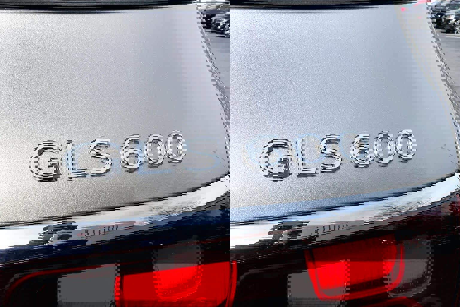 Used 2024 Mercedes-Benz Maybach GLS 600 4MATIC image 10