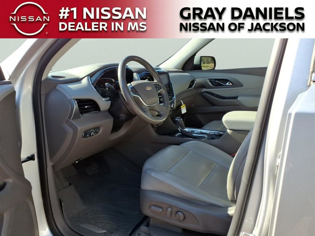 Used 2019 Chevrolet Traverse Premier w/ Driver Confidence II Package image 24