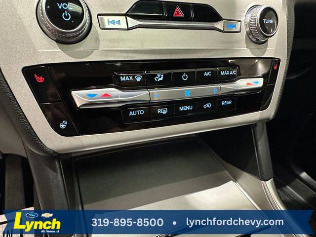 Used 2023 Ford Explorer XLT w/ Equipment Group 202A image 13