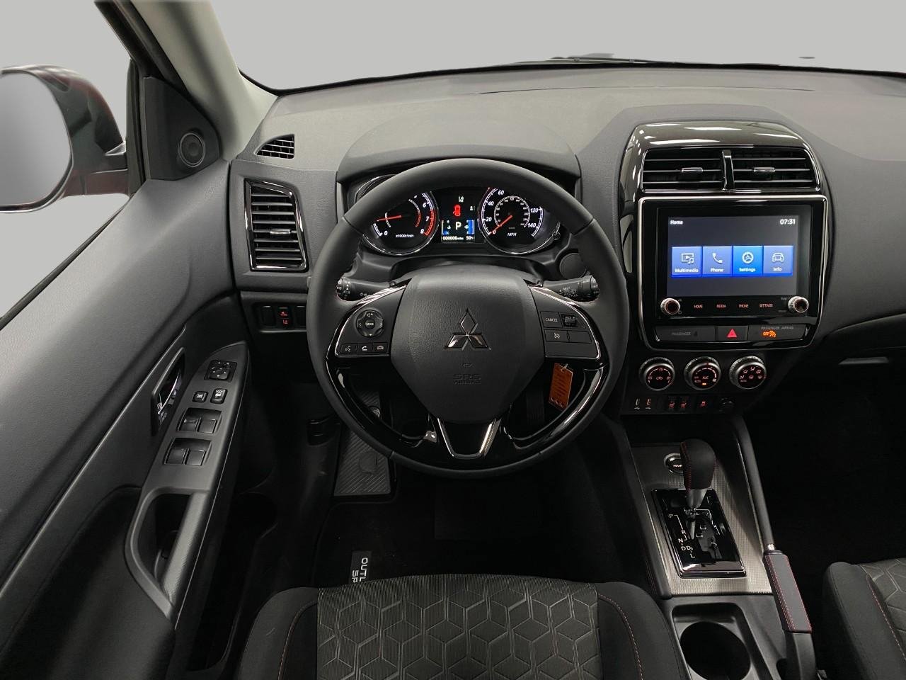 New 2026 Mitsubishi Outlander Sport LE AWD/4WD image 12