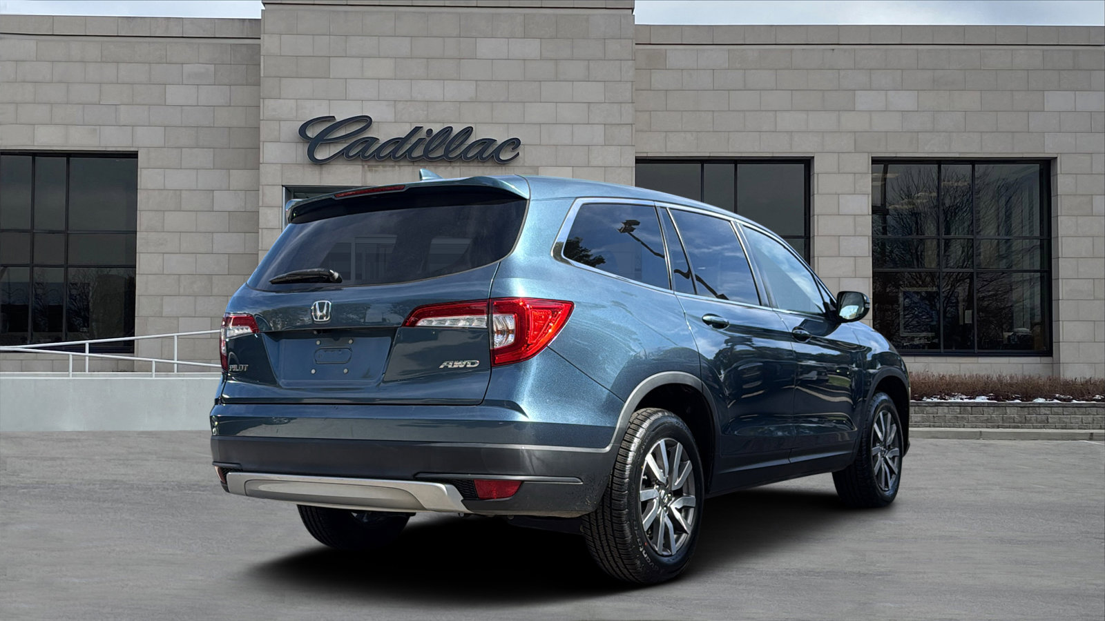 Used 2021 Honda Pilot EX image 3