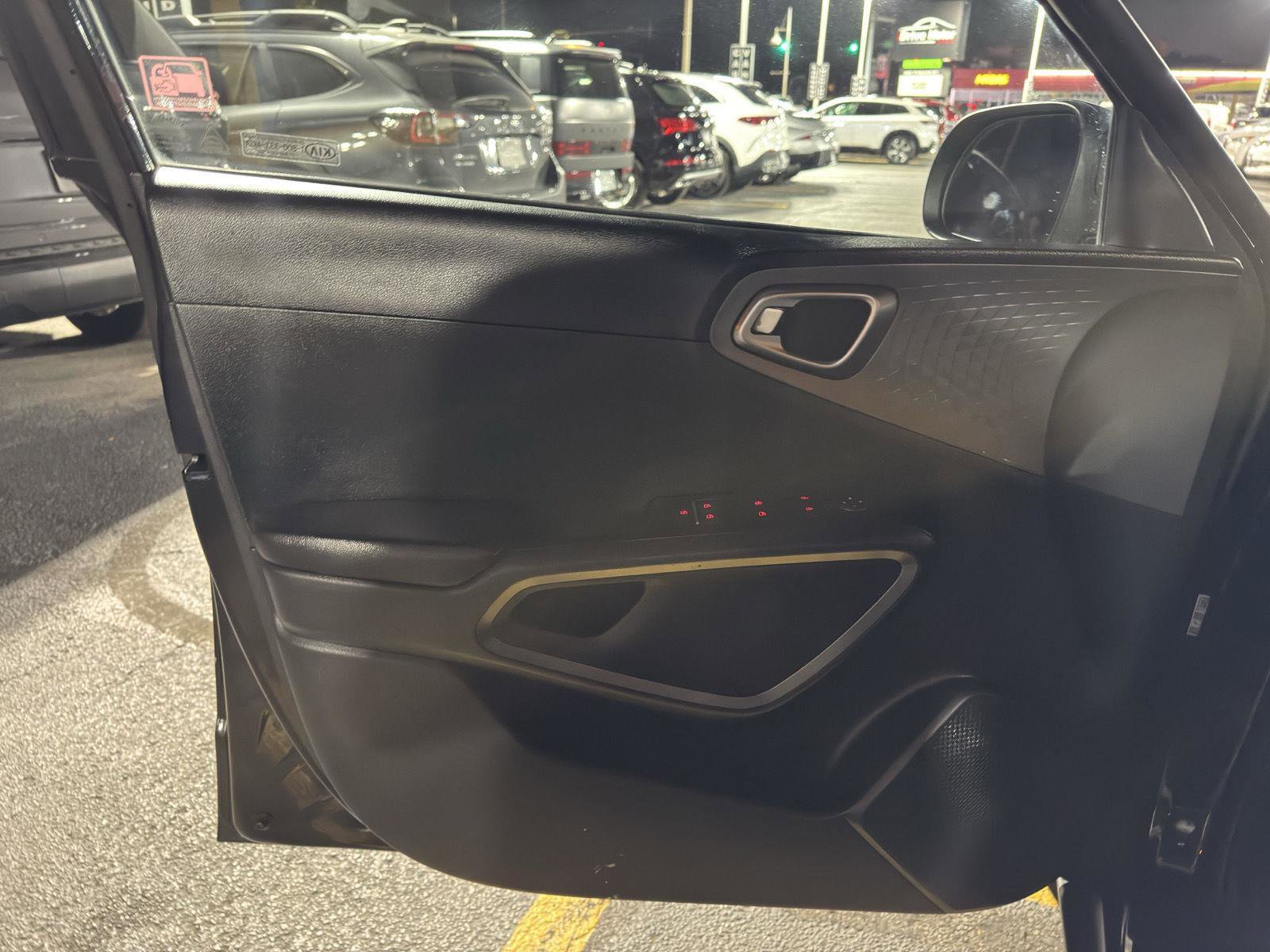 Used 2021 Kia Soul S FWD image 20