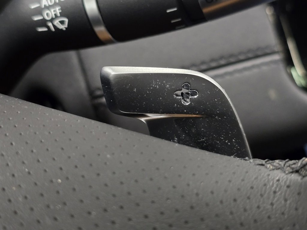 Used 2022 Land Rover Range Rover Evoque R-Dynamic SE image 31