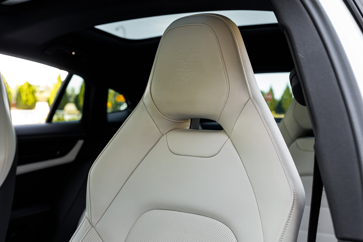 Used 2024 Porsche Panamera 4 image 26