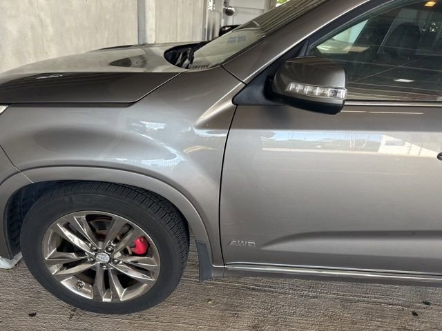 Used 2014 Kia Sorento SX image 29