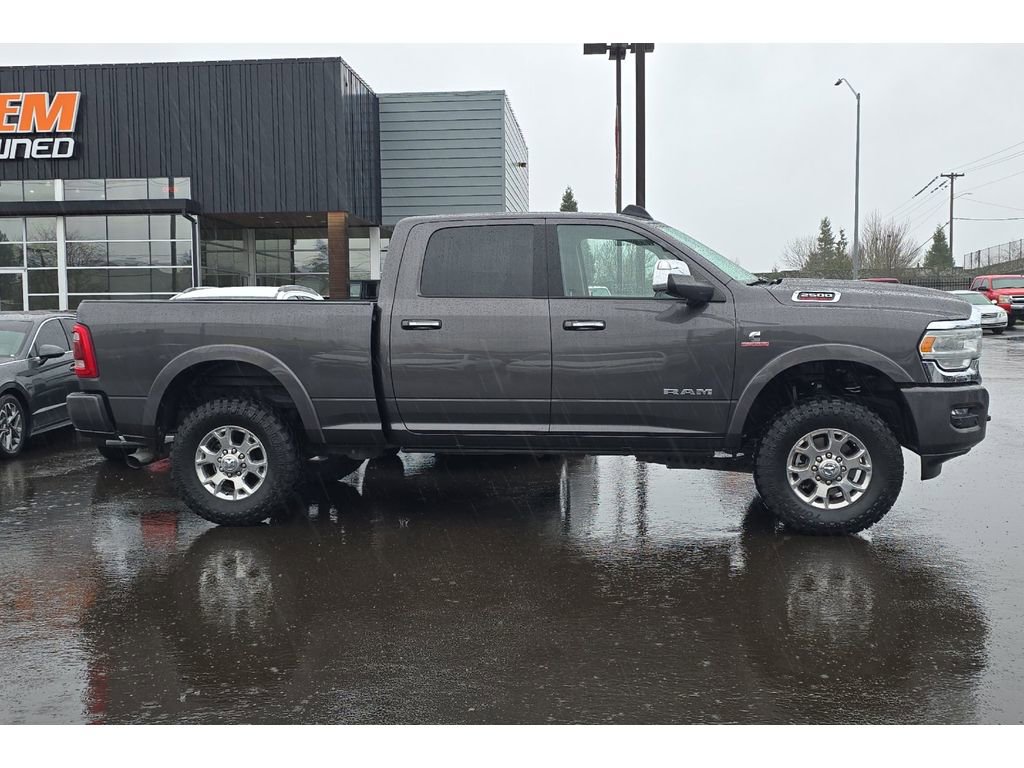 Used 2020 RAM 2500 Laramie w/ Body Color Bumper Group image 3