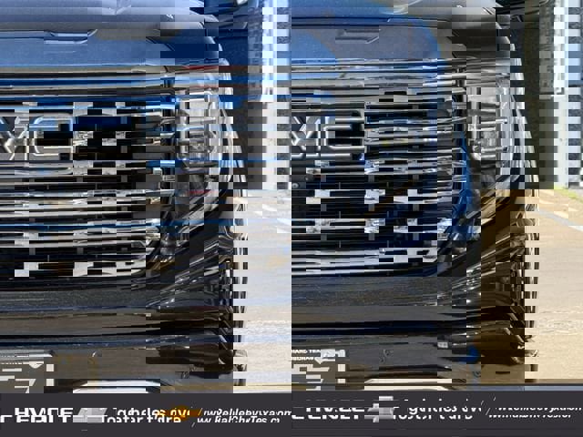 Used 2023 GMC Sierra 1500 Denali Ultimate image 4