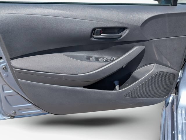 Used 2024 Toyota Corolla LE FWD image 13