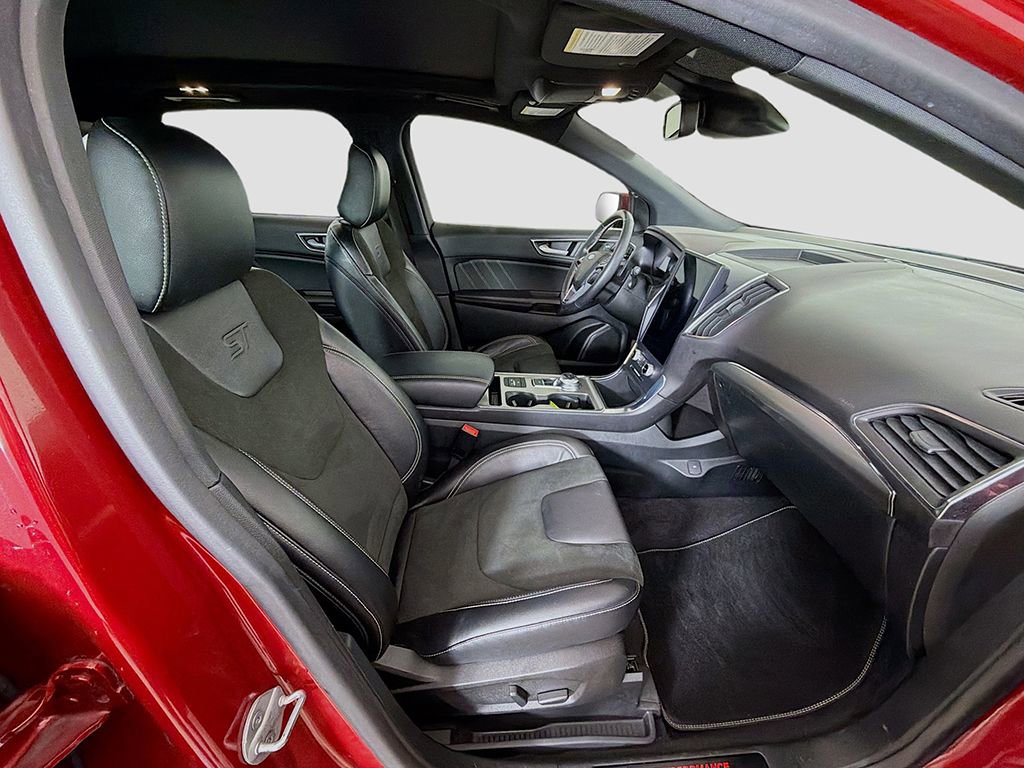 Used 2022 Ford Edge ST w/ Equipment Group 401A image 23