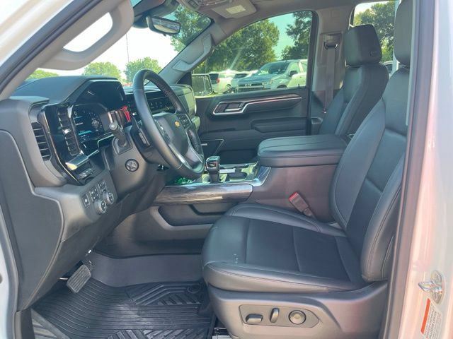 Used 2026 Chevrolet Silverado 1500 LTZ w/ LTZ Premium Package AWD/4WD image 16