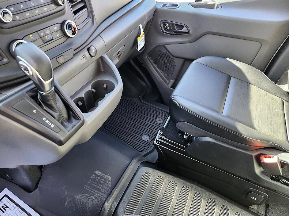 New 2024 Ford Transit 350 148 High Roof Extended image 24