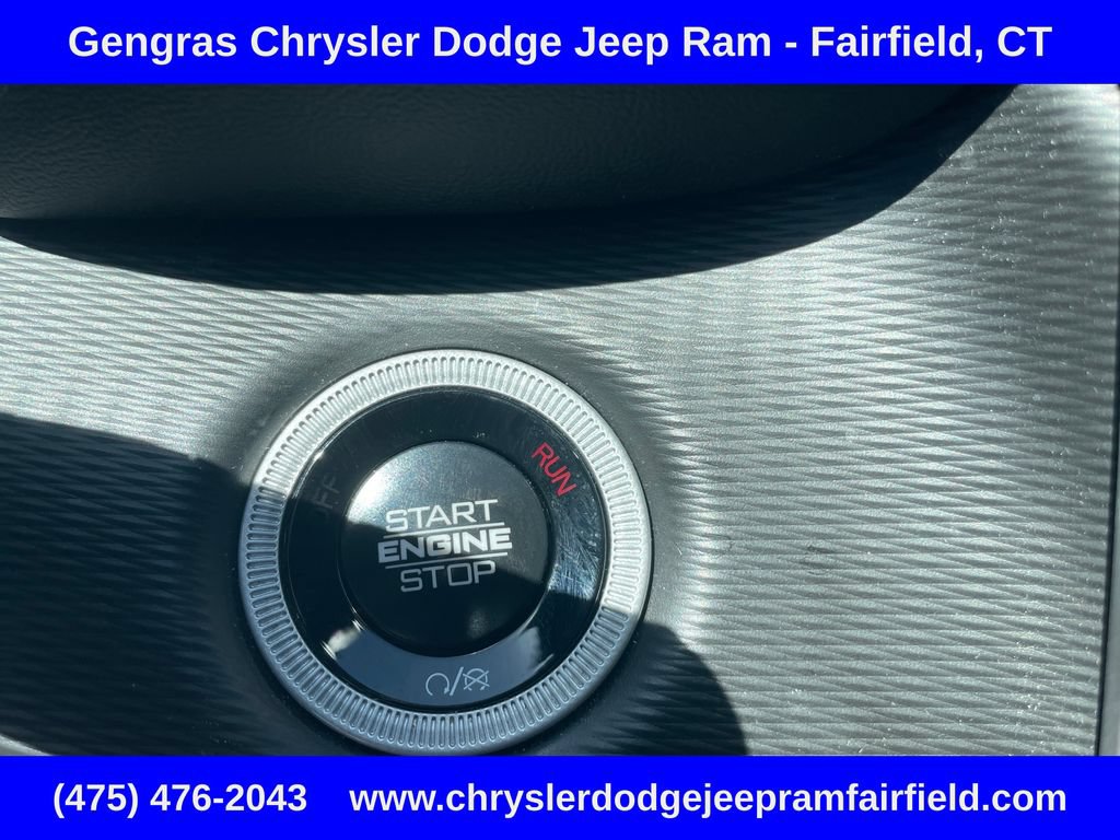 Certified 2024 Jeep Grand Cherokee Altitude AWD/4WD image 54