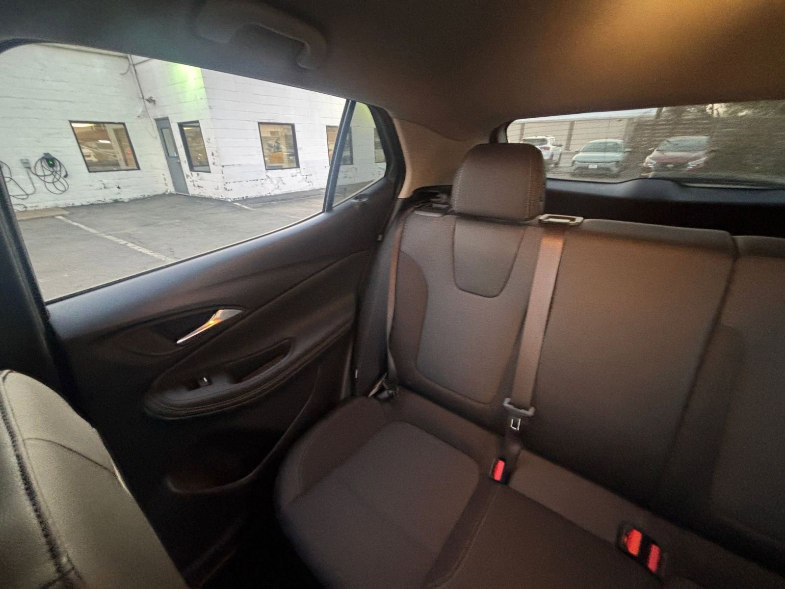 Used 2025 Buick Encore GX Preferred image 40