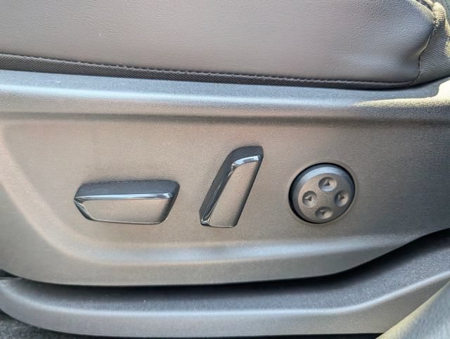 Used 2024 Nissan Ariya AWD image 16