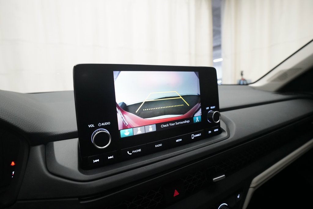 Used 2023 Honda Accord EX image 19