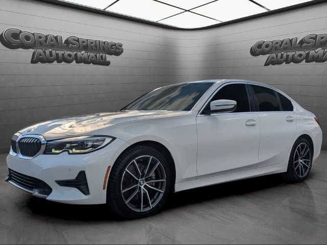 Used 2021 BMW 330i Sedan w/ Driving Assistance Package RWD image 3