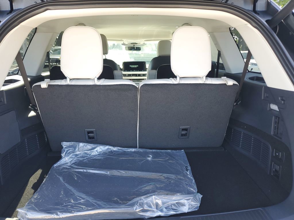New 2026 Lincoln Aviator 2WD image 6