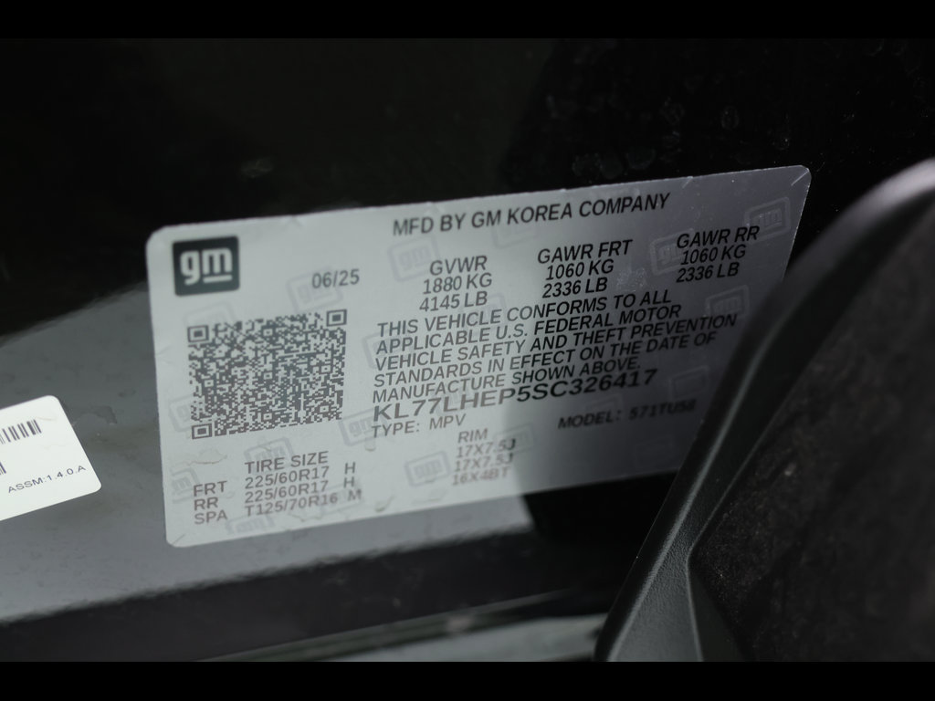 Used 2025 Chevrolet Trax LT FWD image 28