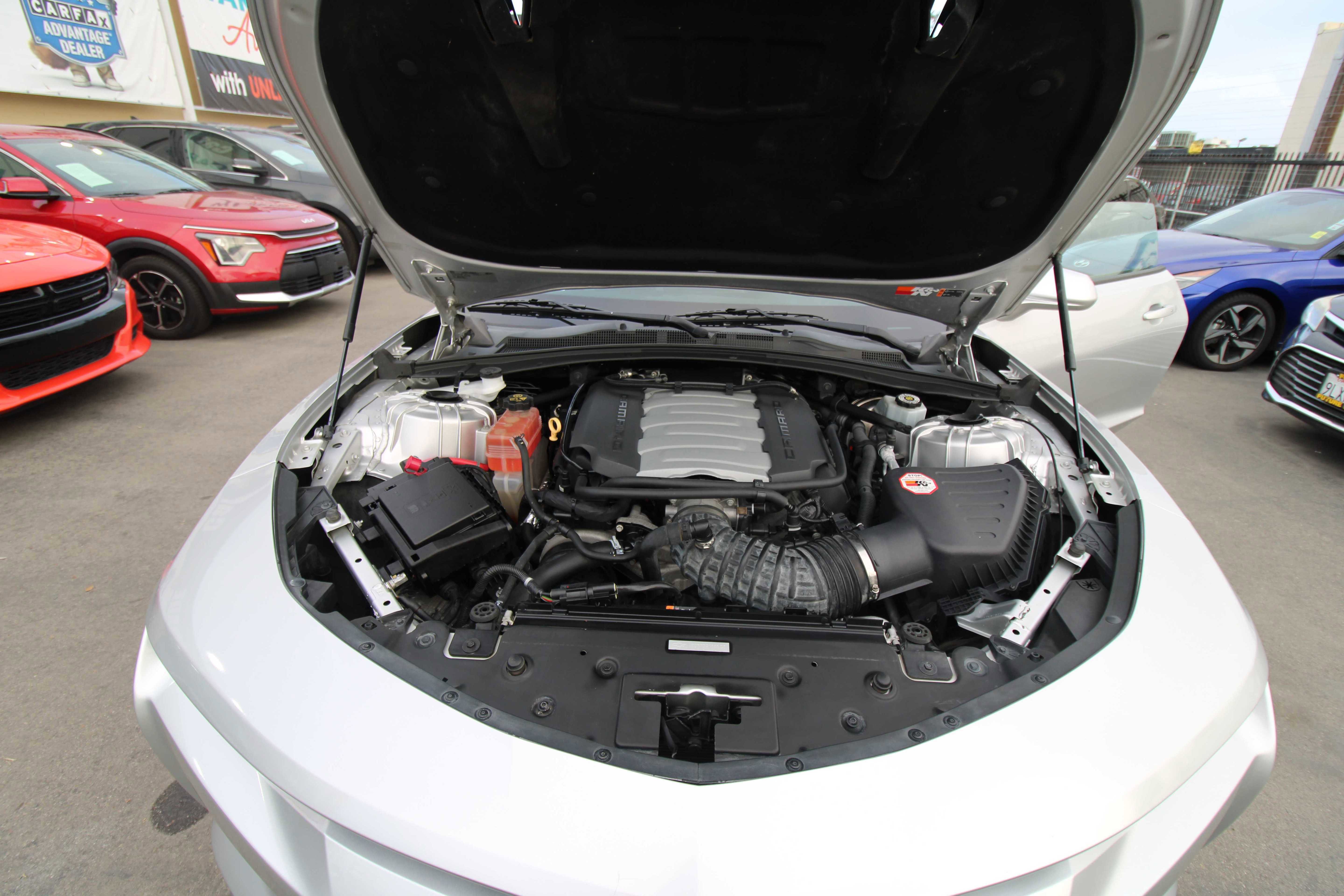 Used 2016 Chevrolet Camaro SS image 32