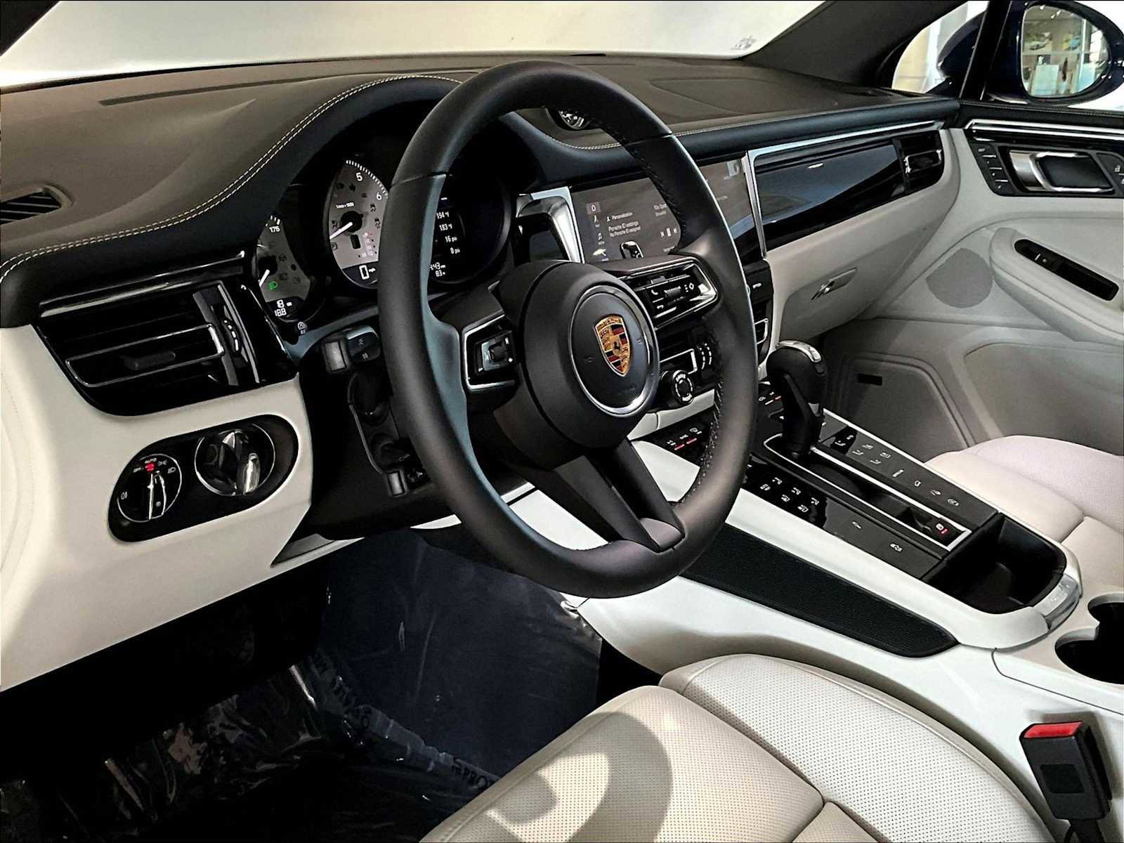 New 2026 Porsche Macan S AWD/4WD image 4