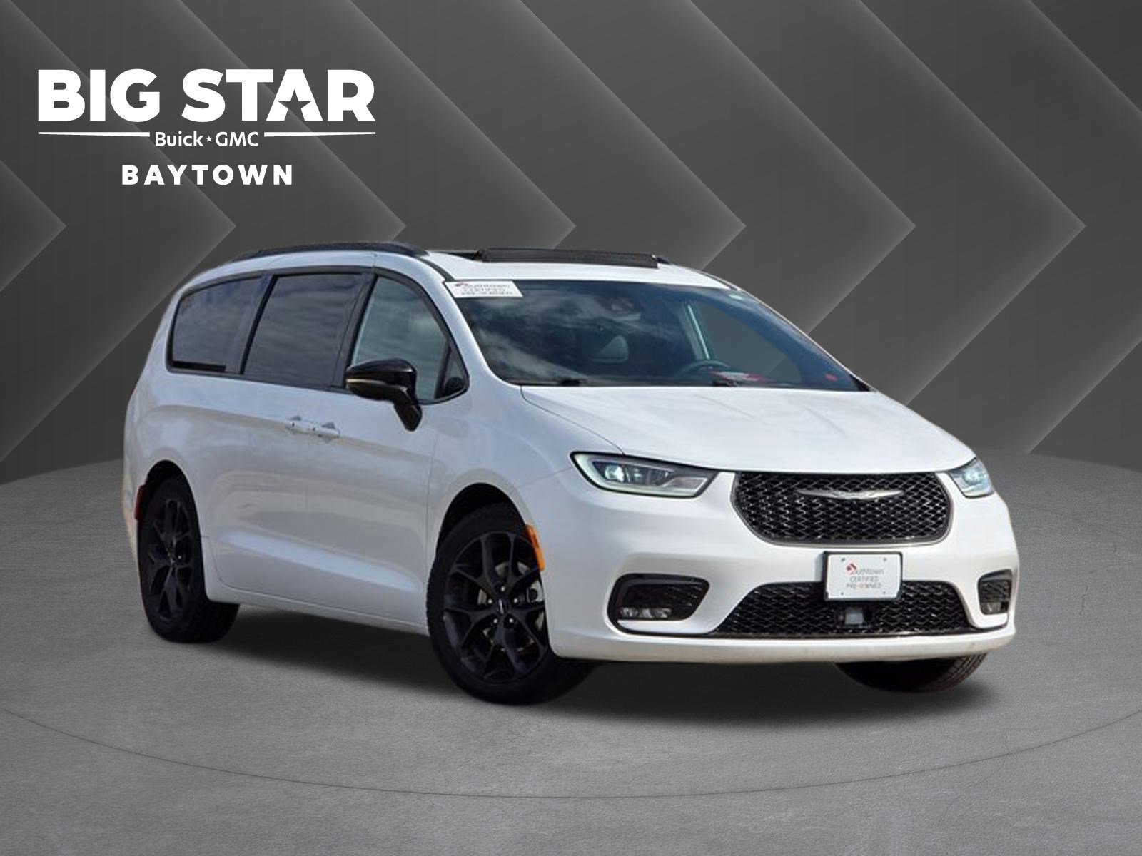 Used 2024 Chrysler Pacifica Limited w/ S Appearance Package