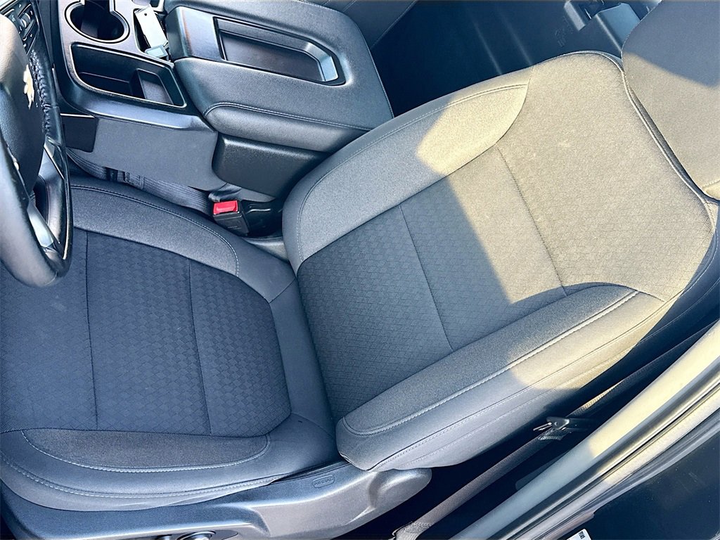 Used 2022 Chevrolet Silverado 2500 LT w/ Convenience Package image 18