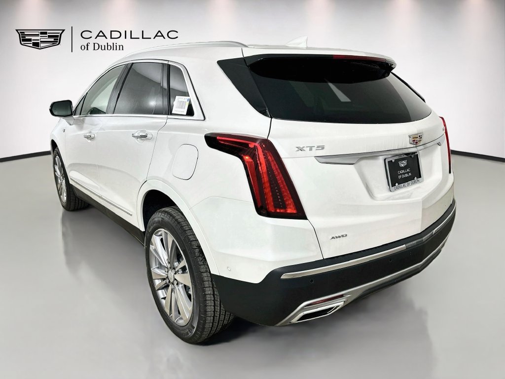 New 2026 Cadillac XT5 Premium Luxury w/ LPO, Floor Liner Package AWD/4WD image 7