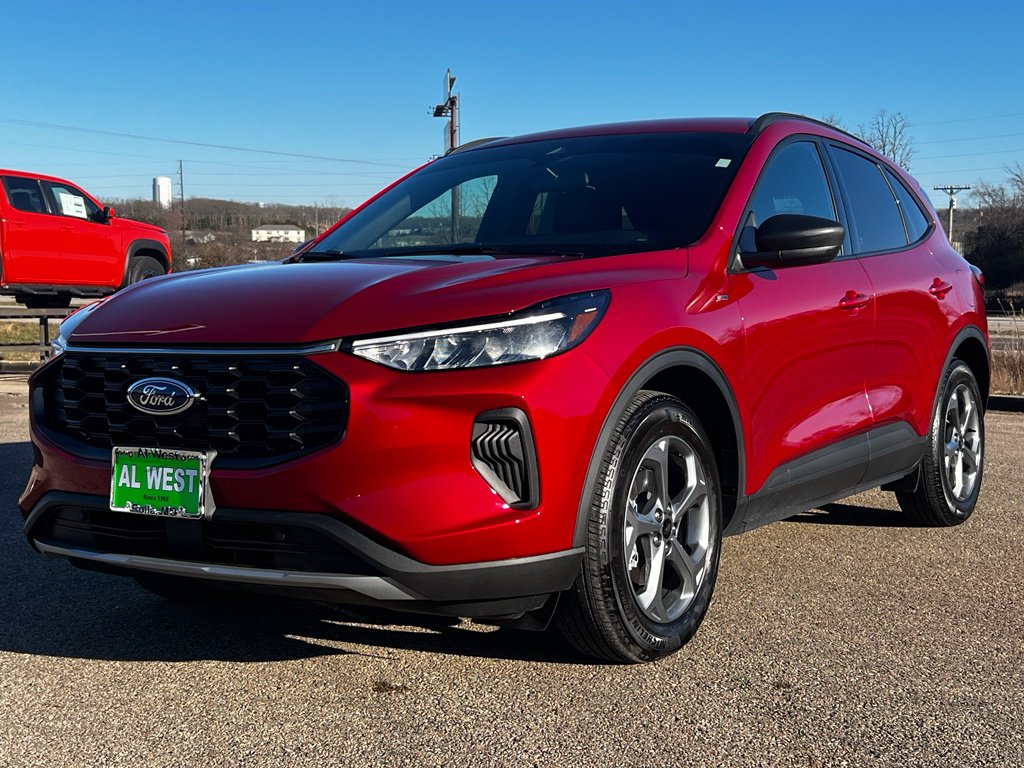Used 2025 Ford Escape ST-Line w/ Equipment Group 301A image 10