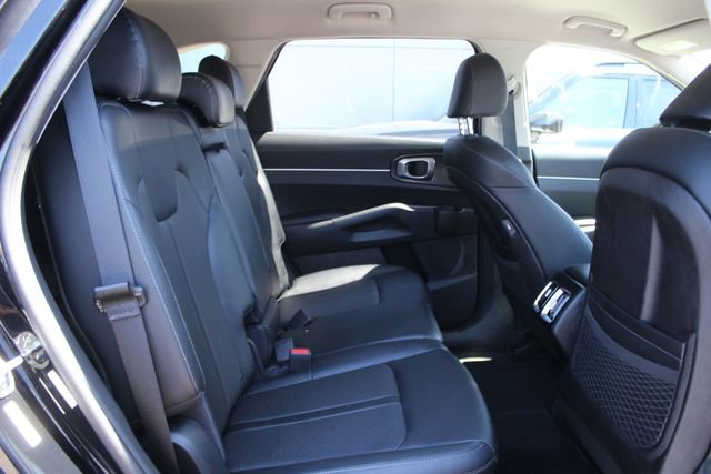 Used 2021 Kia Sorento S AWD/4WD image 29