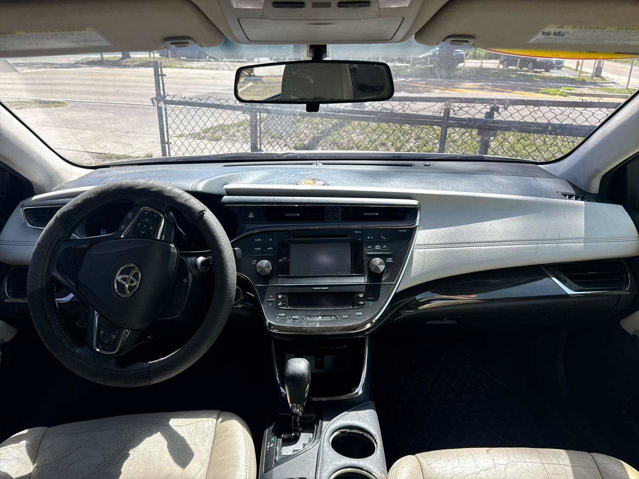 Used 2015 Toyota Avalon XLE FWD image 7