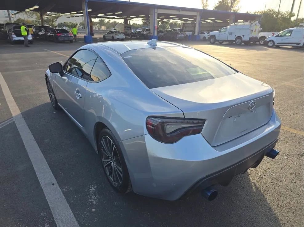 Used 2016 Scion FR-S image 2