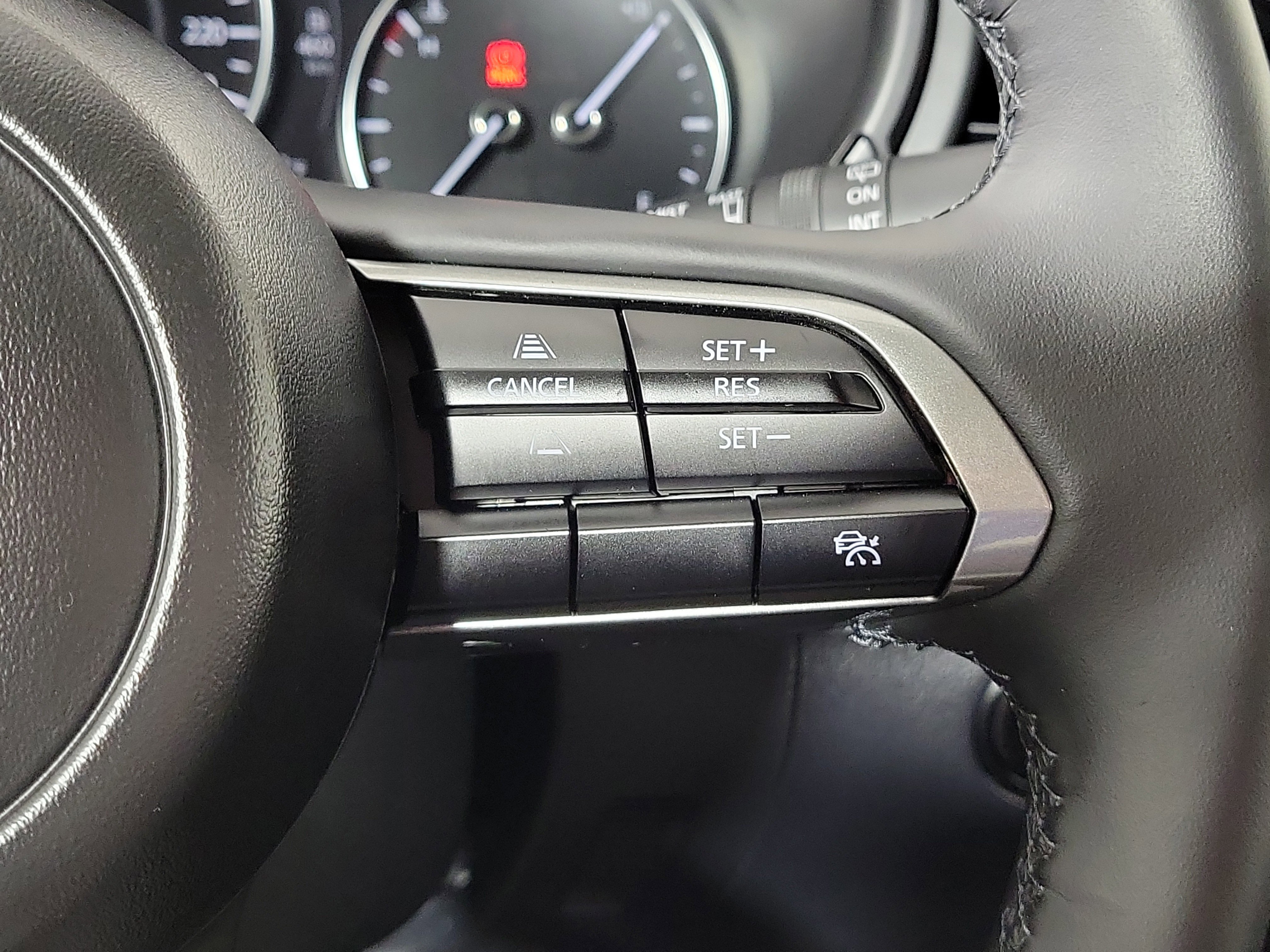 New 2026 MAZDA CX-30 AWD 2.5 S w/ Select Sport Pkg image 16