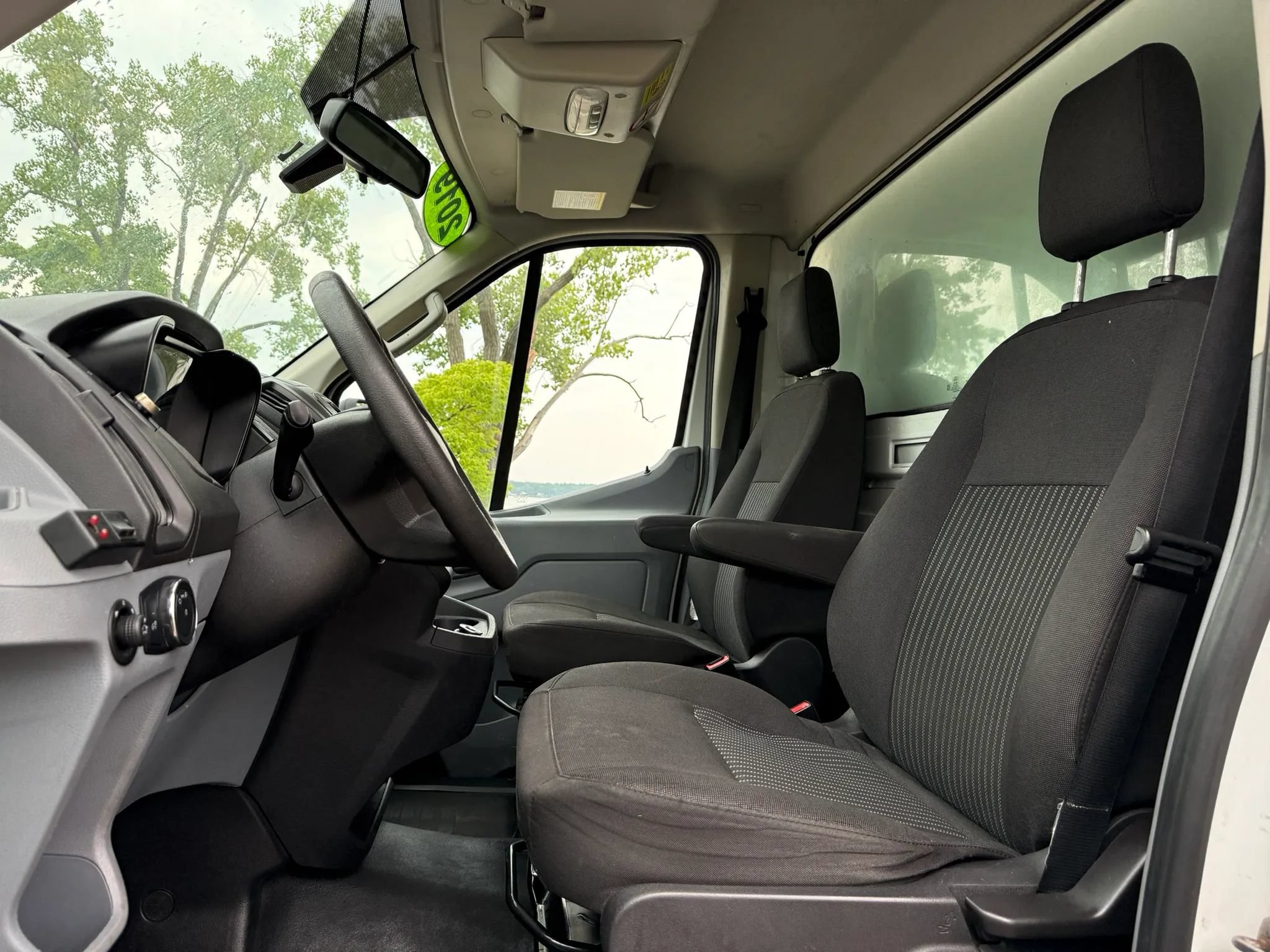 Used 2019 Ford Transit 350 156 DRW RWD image 15