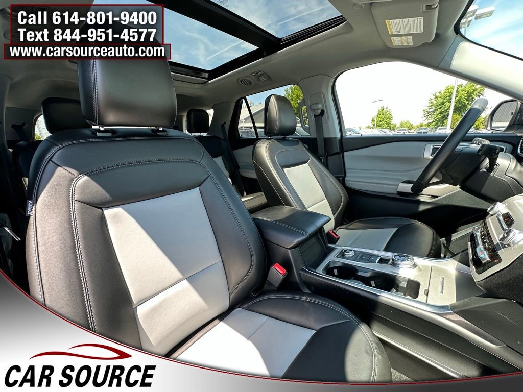 Used 2024 Ford Explorer XLT w/ Equipment Group 202A AWD/4WD image 31