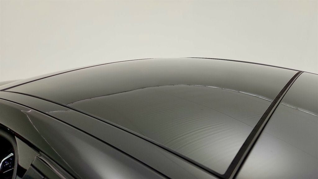 Used 2022 Jaguar XF R-Dynamic SE AWD/4WD image 10