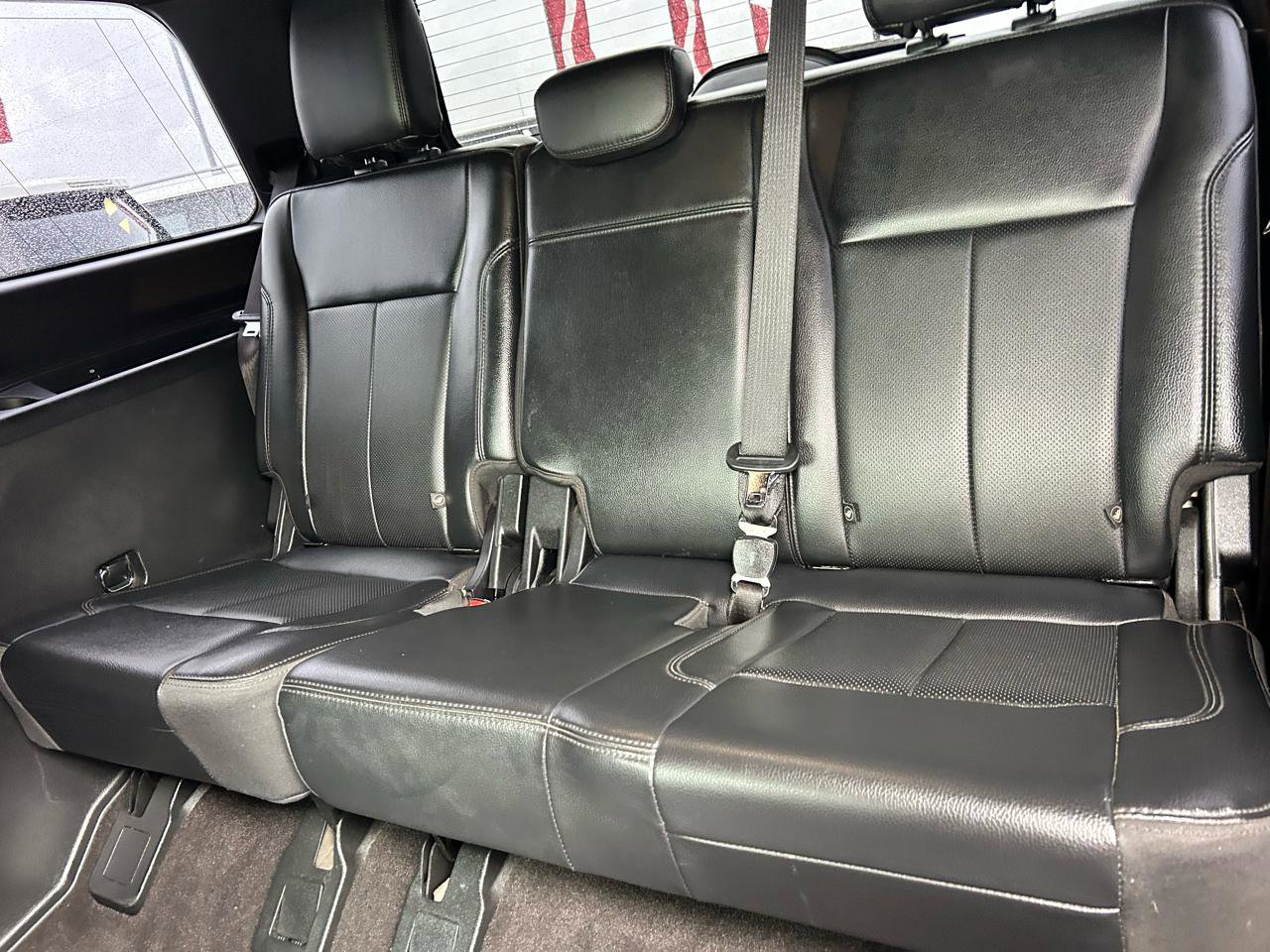 Used 2020 Ford Expedition XLT w/ Equipment Group 202A RWD image 16
