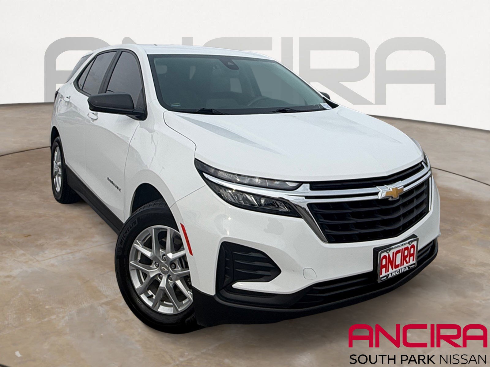 Used 2024 Chevrolet Equinox LS image 1