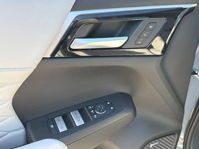 New 2026 Mitsubishi Outlander SEL FWD image 20
