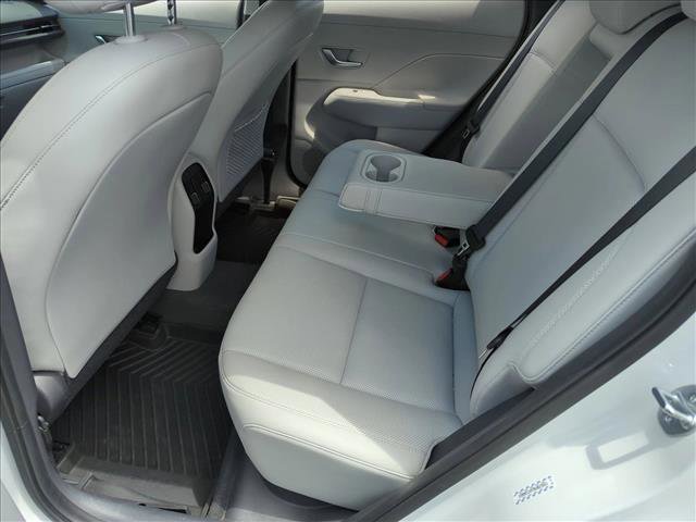 Used 2024 Hyundai Kona Limited AWD/4WD image 19