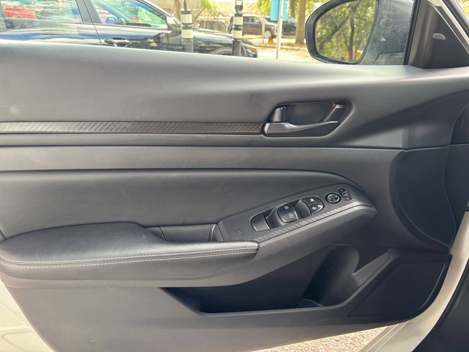 Used 2026 Nissan Altima 2.5 SV FWD image 18