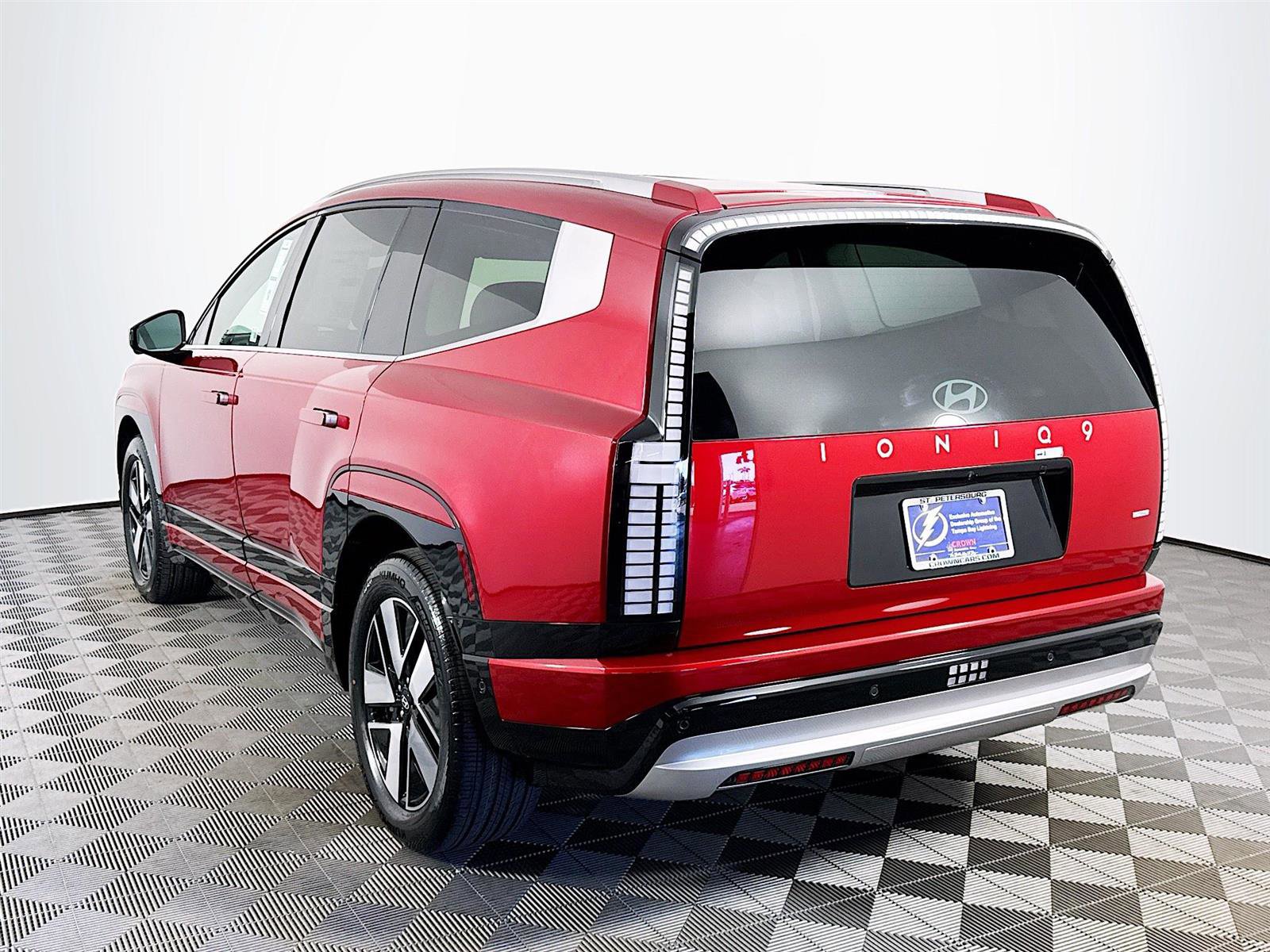New 2026 Hyundai Ioniq 9 SEL image 5